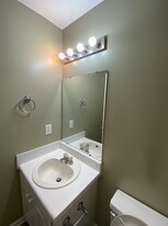 677 Center Pl in Auburn, AL - Building Photo