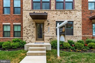 2841 Toles Park Dr in Hillcrest Heights, MD - Building Photo - Building Photo