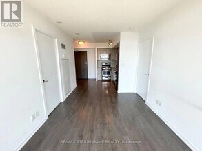 68 Abell St in Toronto, ON - Building Photo - Building Photo