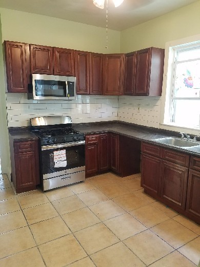 187 Clerk St in Jersey City, NJ - Building Photo - Building Photo