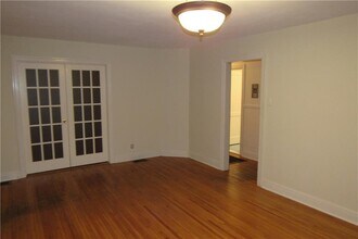 3207 Cherry Ln in Austin, TX - Building Photo - Building Photo