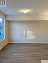 400 Belmont St SW in Calgary, AB - Building Photo - Building Photo