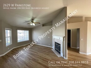 2629 W Park Stone Dr in Meridian, ID - Foto de edificio - Building Photo