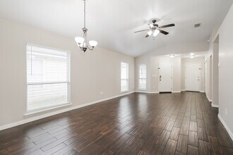 3514 Pebble Stone Ct in Orange Park, FL - Building Photo - Building Photo
