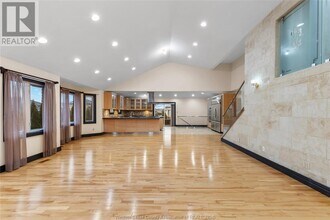 4825 Barcelona Crescent in Windsor, ON - Building Photo - Building Photo