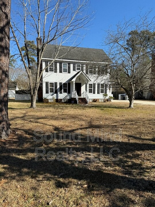 1105 Beechwood Dr in Rocky Mount, NC - Building Photo