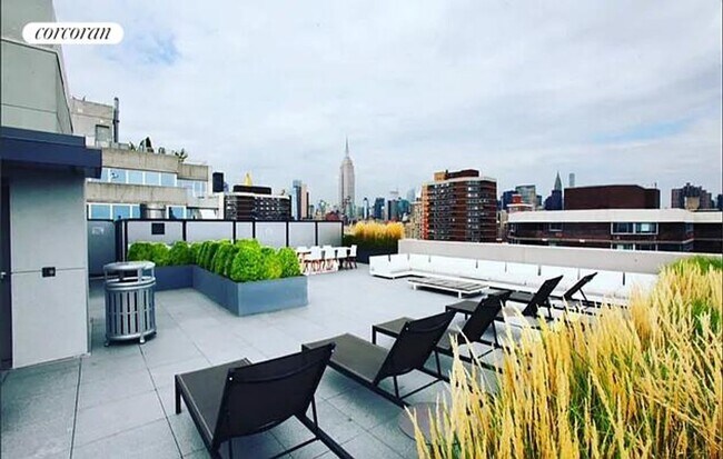 385 1st Ave in New York, NY - Building Photo - Building Photo