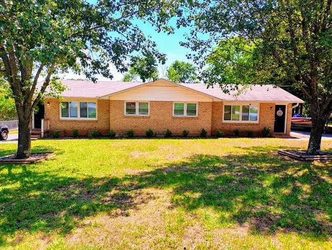 property at 6 Hoyt St
