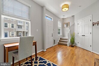 21796 Kelsey Square in Ashburn, VA - Building Photo - Building Photo