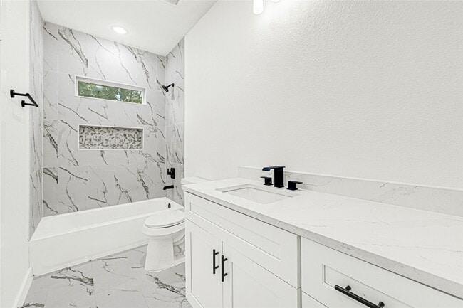 property at 9316 Waller St