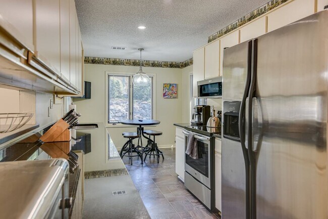 3247 Summerchase Cir in Augusta, GA - Building Photo - Building Photo
