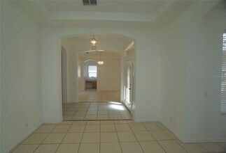 10214 Evergreen Hill Dr in Tampa, FL - Building Photo - Building Photo