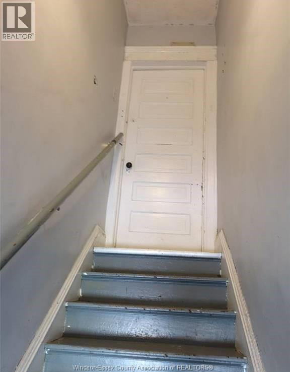 287 Rankin Ave in Windsor, ON - Foto de edificio - Building Photo