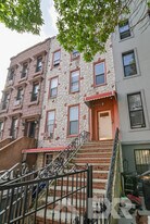 981 Hancock St, Unit 3 in Brooklyn, NY - Building Photo