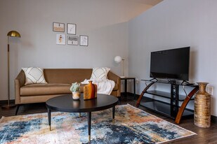 2301 Ingersoll Ave, Unit SI ID1036744P in Des Moines, IA - Building Photo