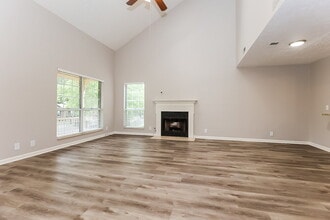 128 Buckingham Ct in Goodlettsville, TN - Building Photo - Building Photo