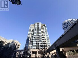 8 Rean Dr in Toronto, ON - Building Photo