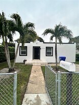 1036 NW 47th Terrace in Miami, FL - Building Photo
