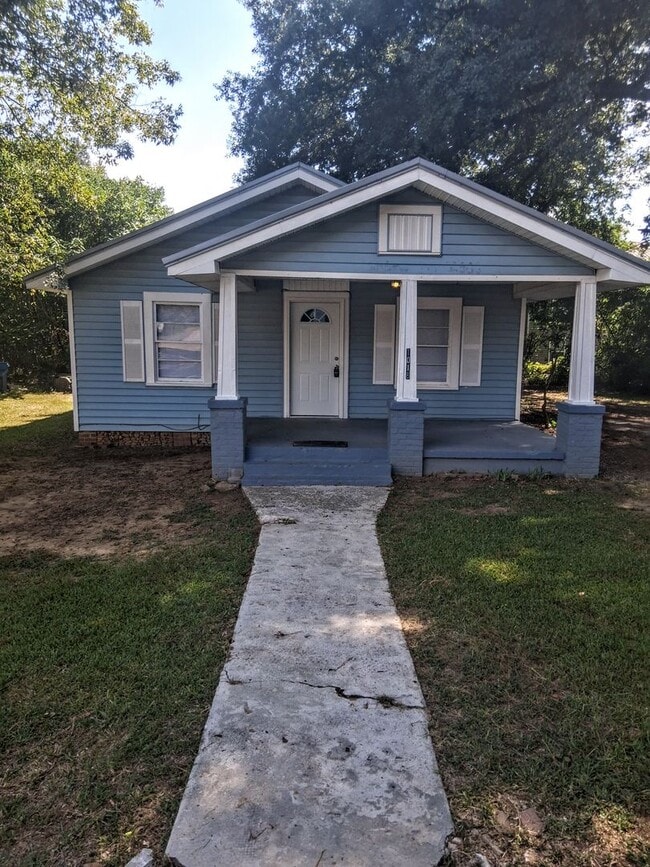property at 1018 Bruce St