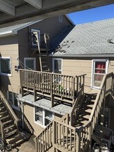 56 E Carew St in South Hadley, MA - Foto de edificio - Building Photo