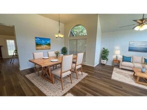 320 Pebblebrook Ln in Glenn Heights, TX - Building Photo - Building Photo