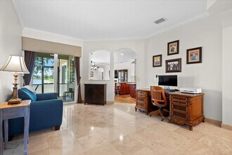 1575 Newhaven Point Ln in West Palm Beach, FL - Building Photo - Building Photo