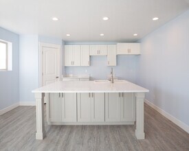 291 N 200 W in Kaysville, UT - Foto de edificio - Building Photo