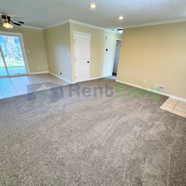 949 Redwood Cir in Virginia Beach, VA - Building Photo - Building Photo