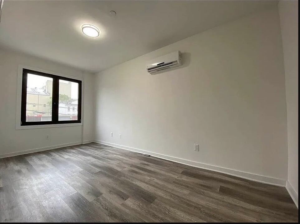 28A Lawton St in Brooklyn, NY - Building Photo