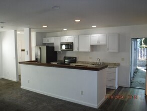 328 Oak St in Phoenix, OR - Building Photo - Building Photo