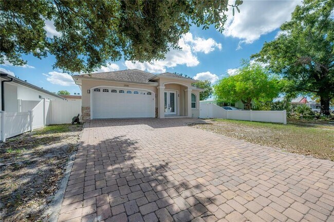 2510 W South Ave in Tampa, FL - Building Photo - Building Photo