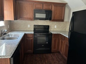 1402 Park Pl, Unit #1408 in Sherman, TX - Building Photo - Building Photo