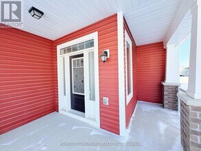 29 Dyer Cres in Bracebridge, ON - Building Photo - Building Photo