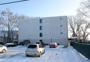 Franklin Lane Apartments in Anoka, MN - Building Photo - Building Photo