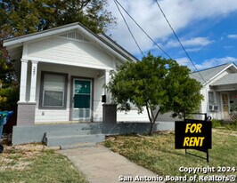 247 Furnish Ave in San Antonio, TX - Building Photo