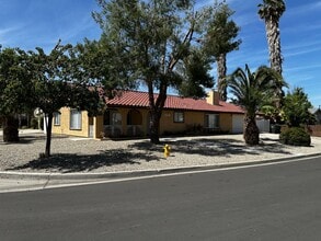 40925 Malibar Ave in Hemet, CA - Building Photo - Building Photo