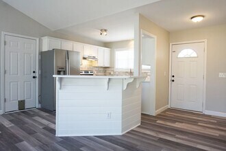 7017 Farrington Farms Dr in Wilmington, NC - Building Photo - Building Photo