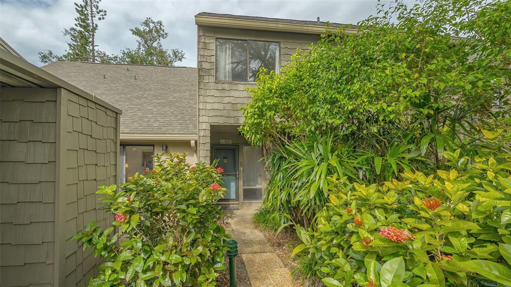 1621 Clower Creek Dr in Sarasota, FL - Building Photo