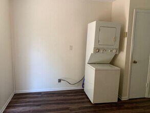 4813 Brockton Dr in Raleigh, NC - Building Photo - Building Photo