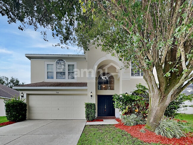 property at 716 Grand Canyon Dr
