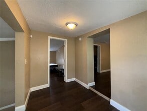 1640 Salem Dr in Orlando, FL - Building Photo - Building Photo