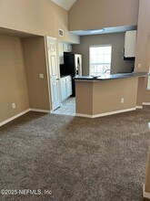 13703 Richmond Park Dr N in Jacksonville, FL - Building Photo - Building Photo