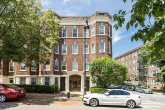 1625 Commonwealth Ave in Boston, MA - Building Photo - Building Photo