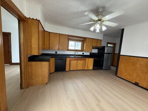 405A Elm St in Laconia, NH - Building Photo - Building Photo