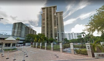 18181 NE 31st Ct, Unit 1003 in Aventura, FL - Building Photo