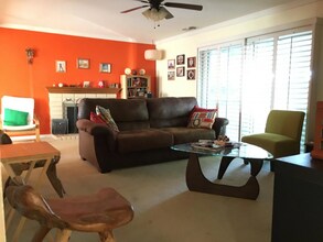 3187 Calle Quebracho in Thousand Oaks, CA - Building Photo - Building Photo