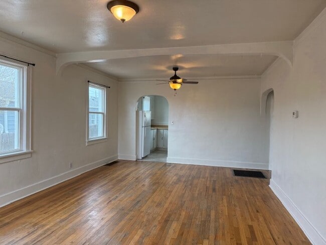 2104 E 13th St in Cheyenne, WY - Building Photo - Building Photo