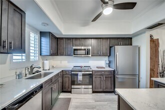 4613 SE 5th Ave in Cape Coral, FL - Building Photo - Building Photo