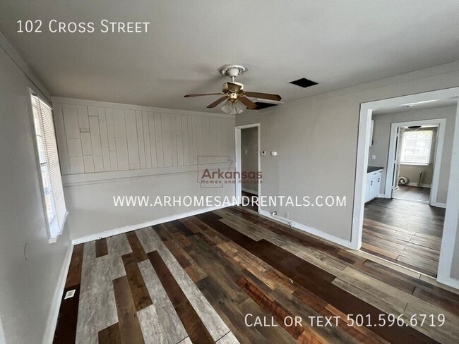 102 Cross St in Jacksonville, AR - Building Photo - Building Photo