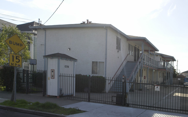 1236 Haskell St in Berkeley, CA - Building Photo - Building Photo